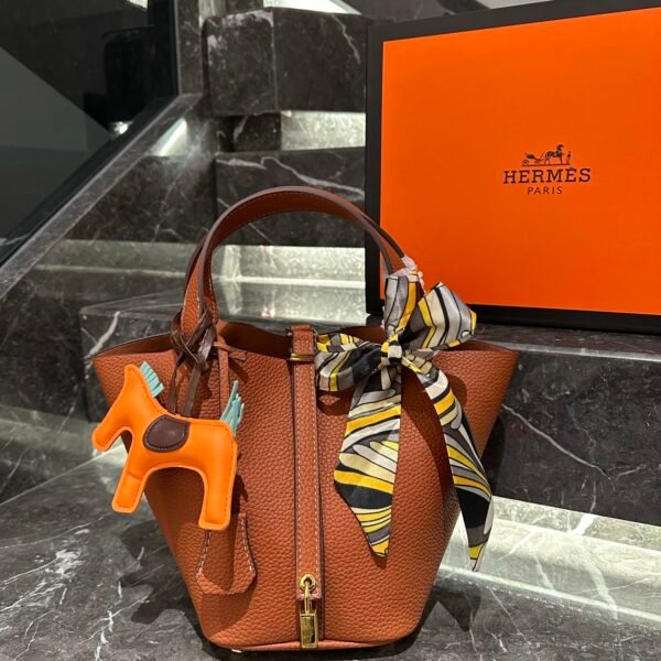 Hermes Picotin06