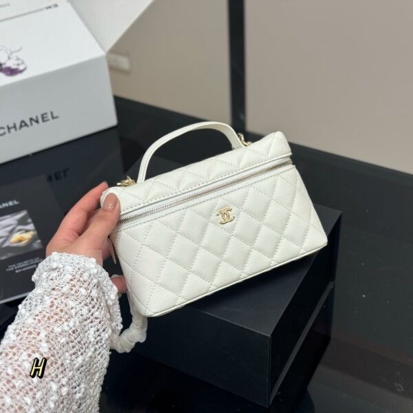 Chanel Hobo