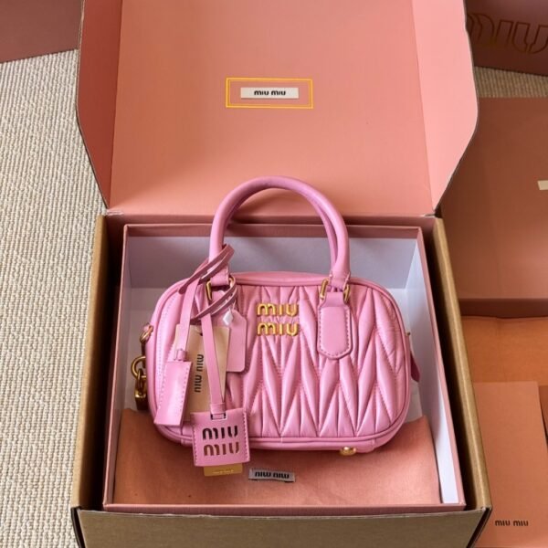Miu Miu  Arcadie