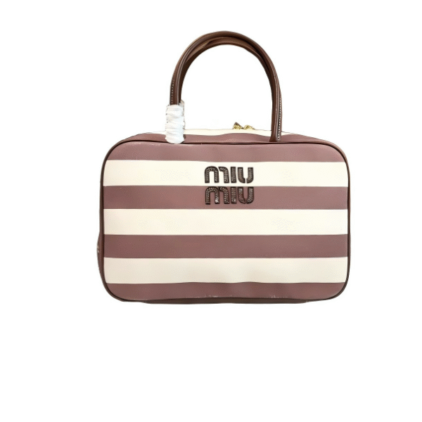 Miu Miu  Beau